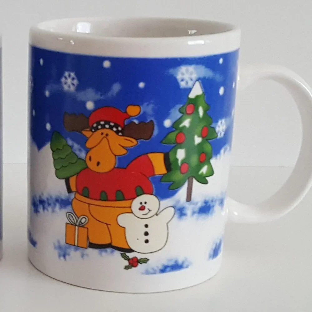 Polar Bear & Penguin on Sled Throw Blanket, Winter Mug